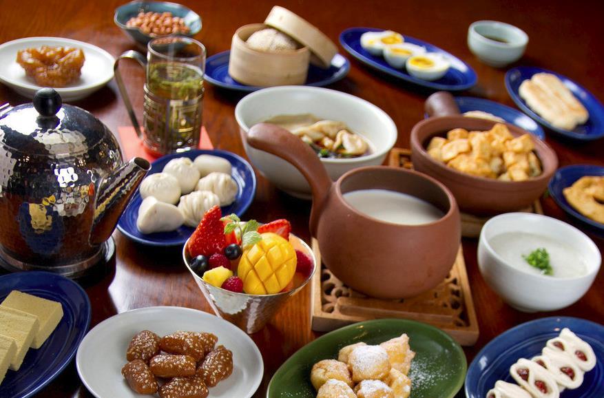 11月24日财经早餐：美元持稳黄金创近三周新低，抛储不及预期布油大涨3%