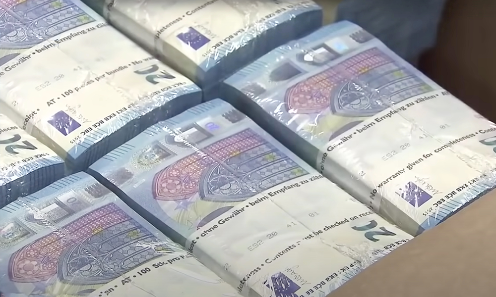 外汇交易提醒：美元&ldquo;绝处逢生&rdquo;，受美联储官员鹰派讲话支撑